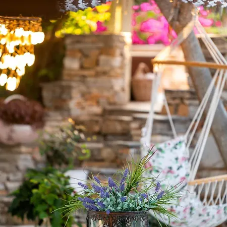 Sunrock Stelida (Naxos)